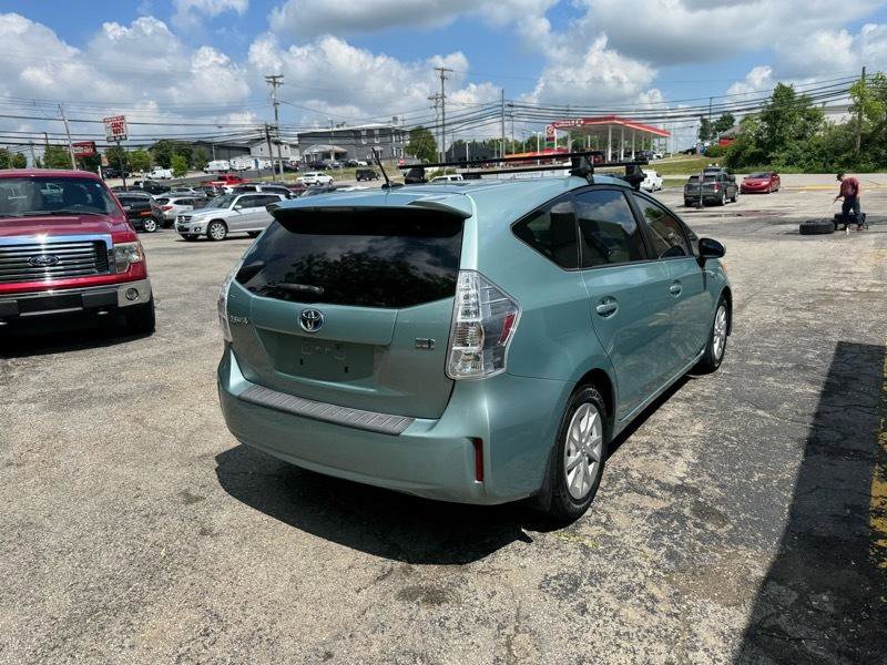 Used 2014 Toyota Prius V Three FWD image 5