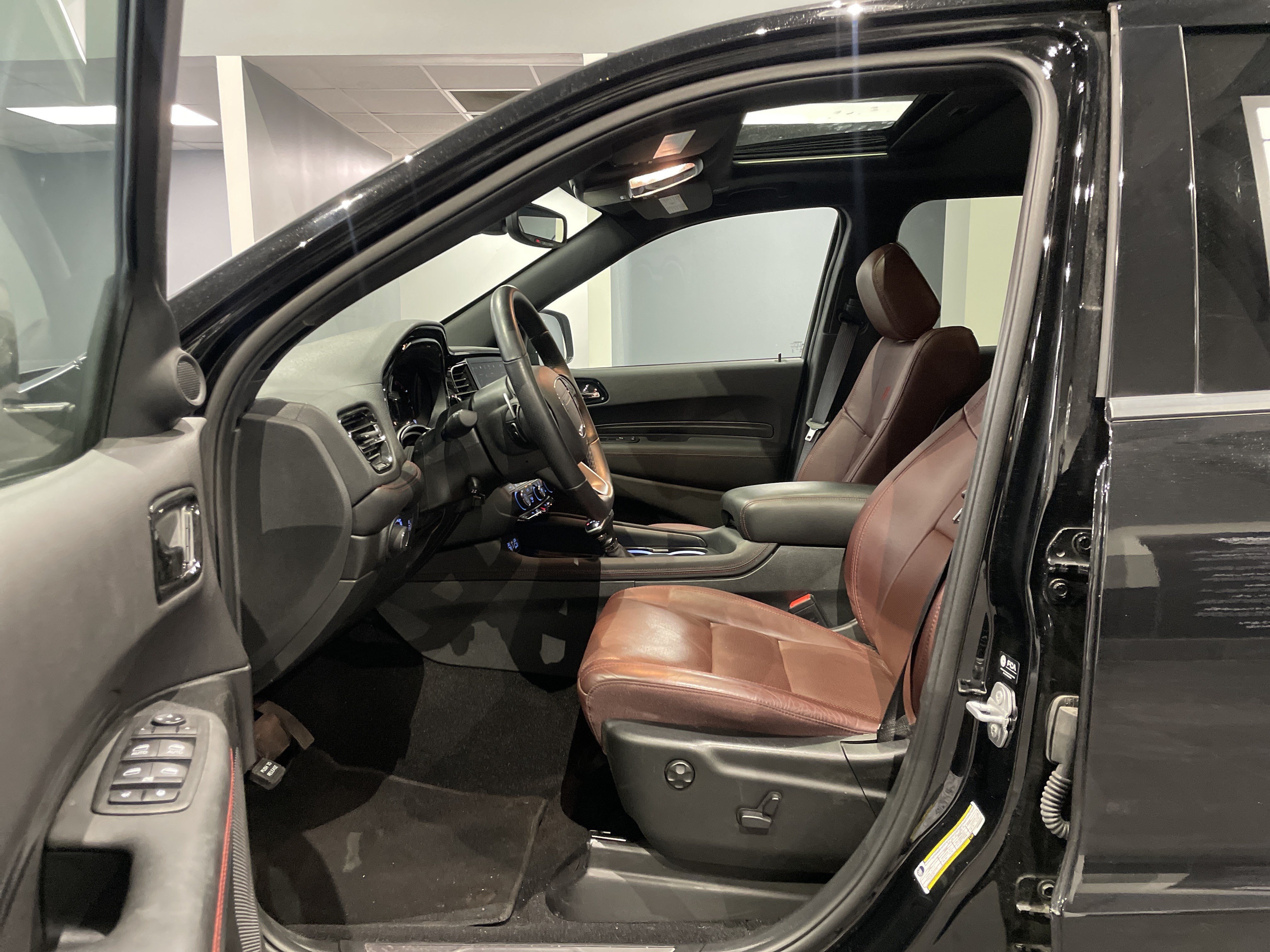 Used 2025 Dodge Durango R/T AWD/4WD image 17