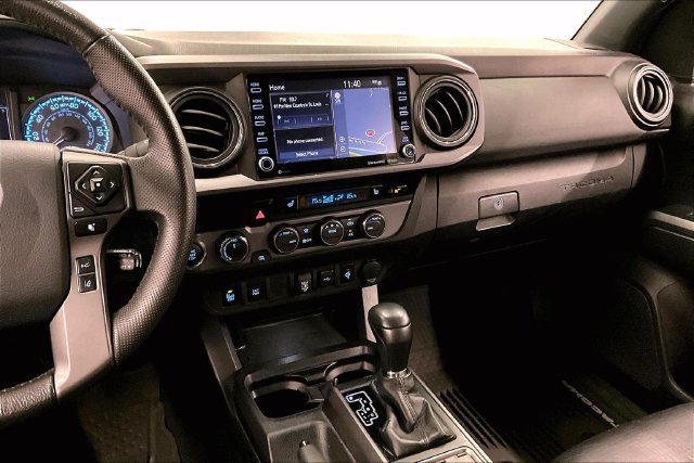 Used 2020 Toyota Tacoma TRD Off-Road AWD/4WD image 7