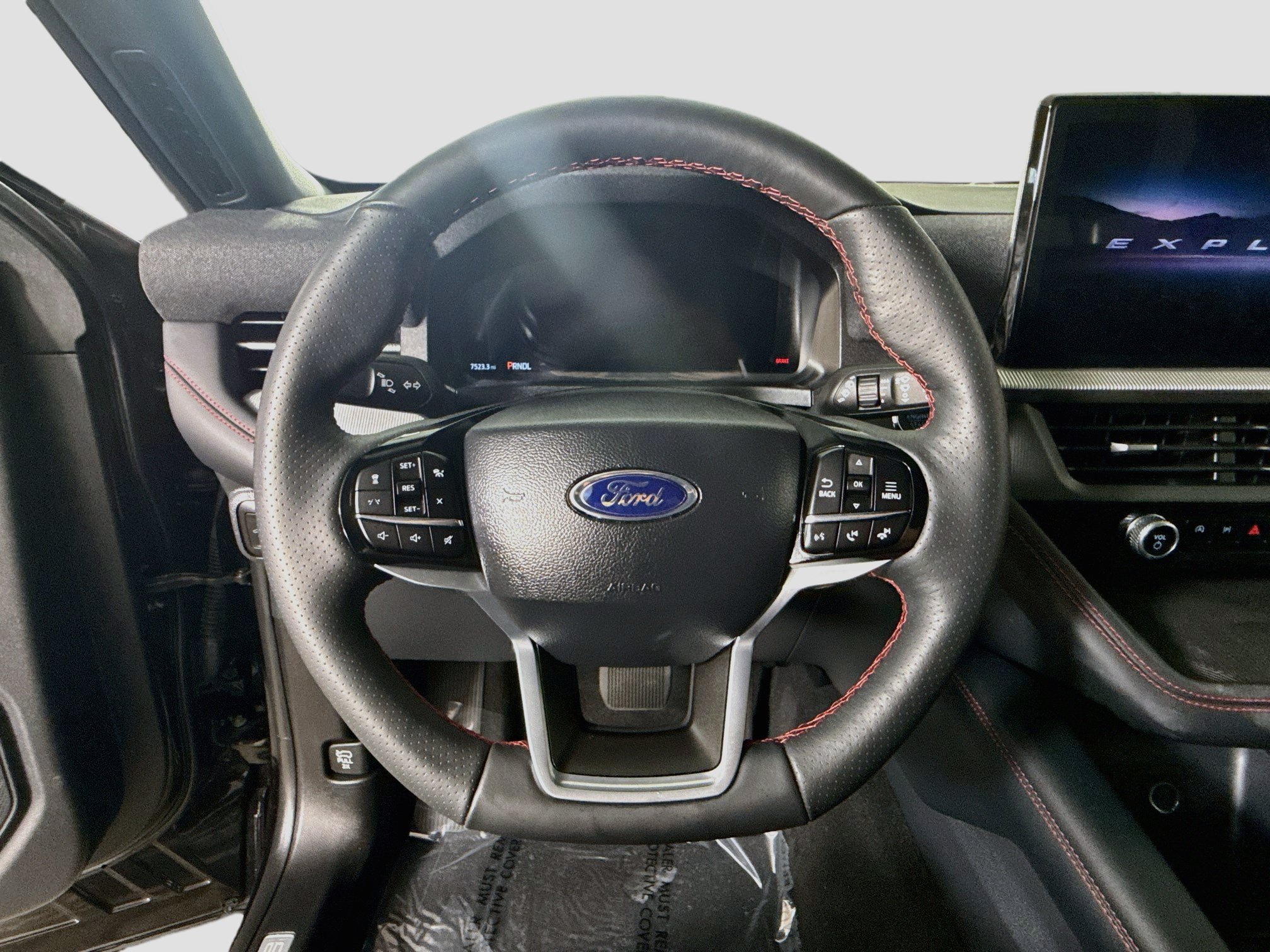 Used 2026 Ford Explorer ST-Line AWD/4WD image 13