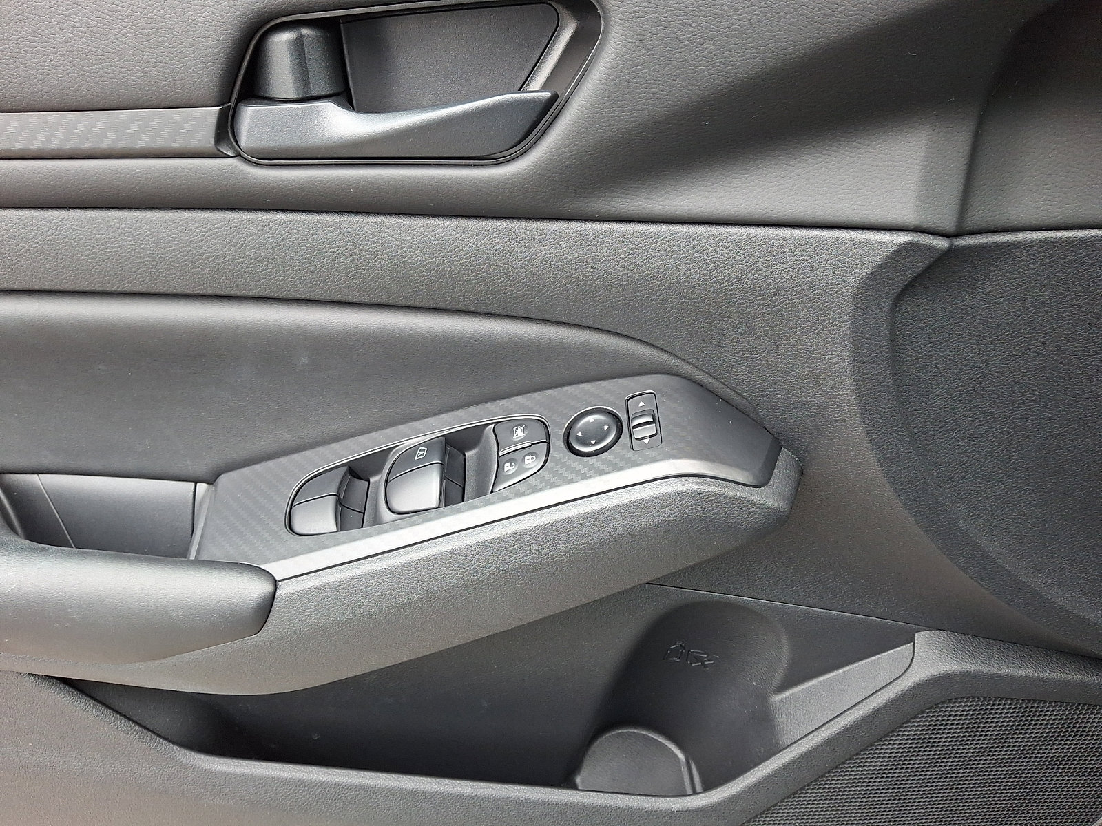 Used 2023 Nissan Altima 2.5 S image 12