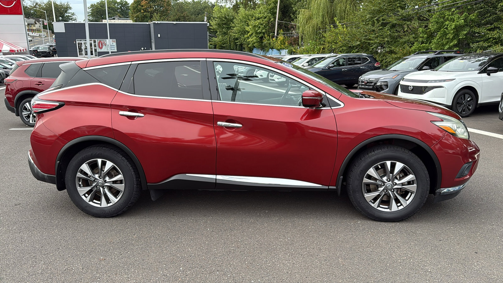 Used 2015 Nissan Murano SV w/ Premium Package image 26