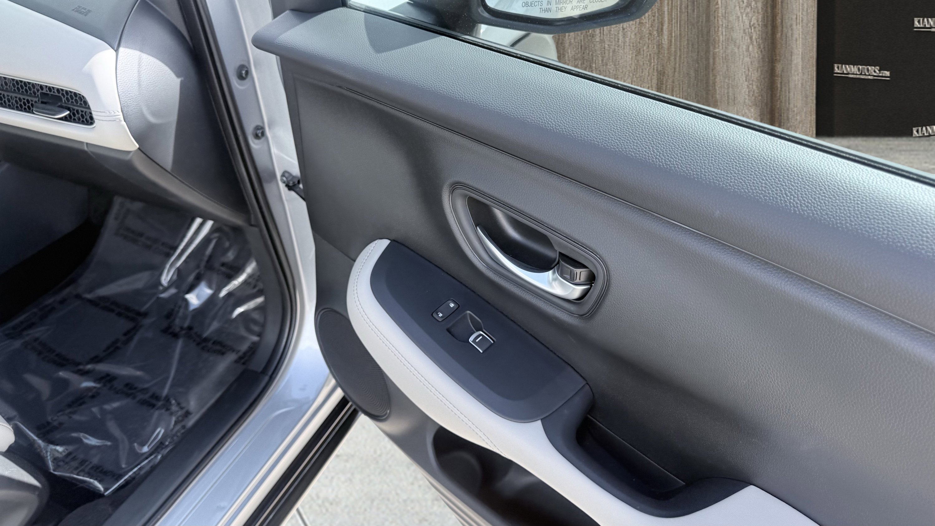 Used 2026 Honda HR-V EX-L image 47