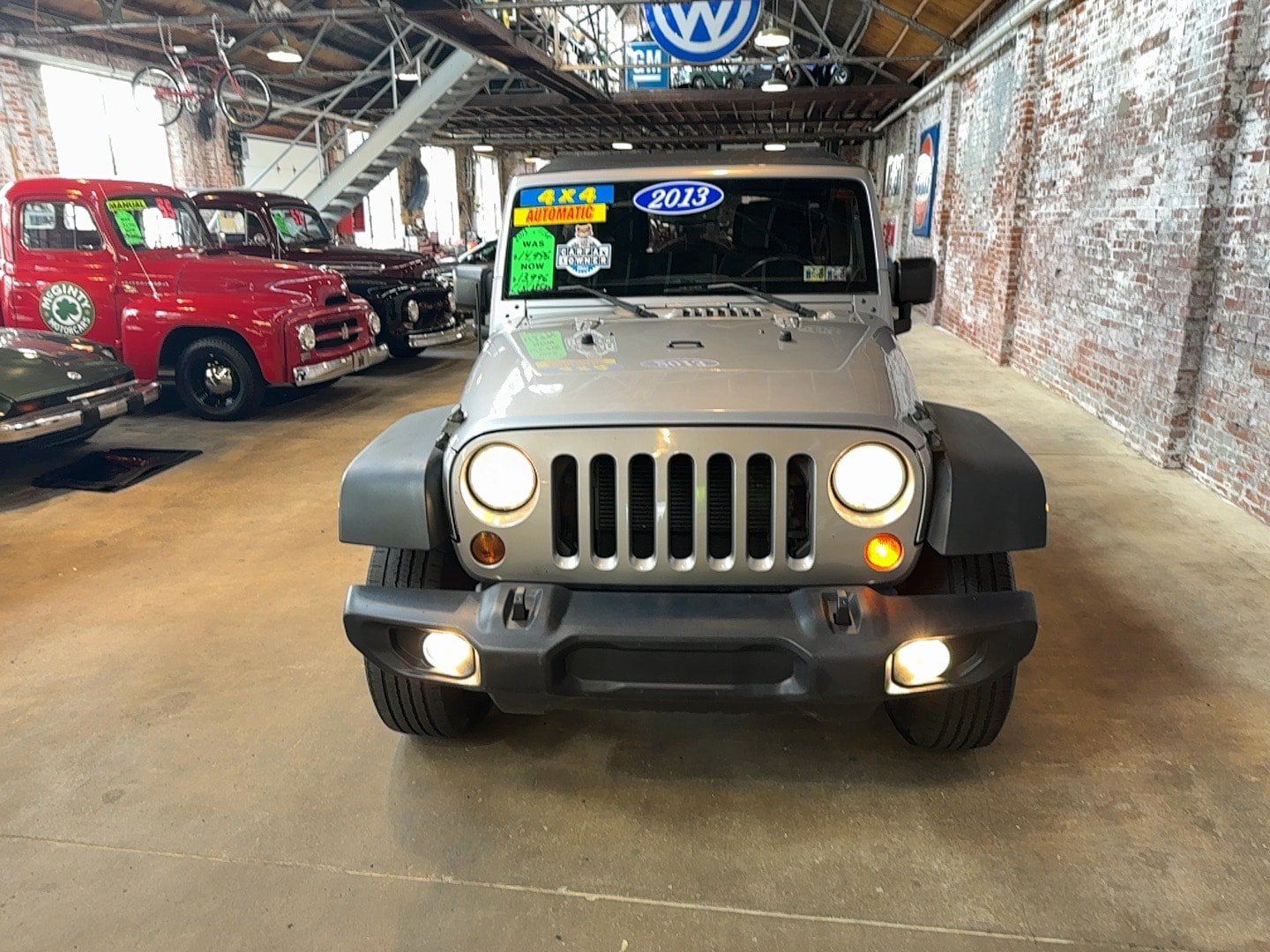 Used 2013 Jeep Wrangler Unlimited Sport AWD/4WD image 7