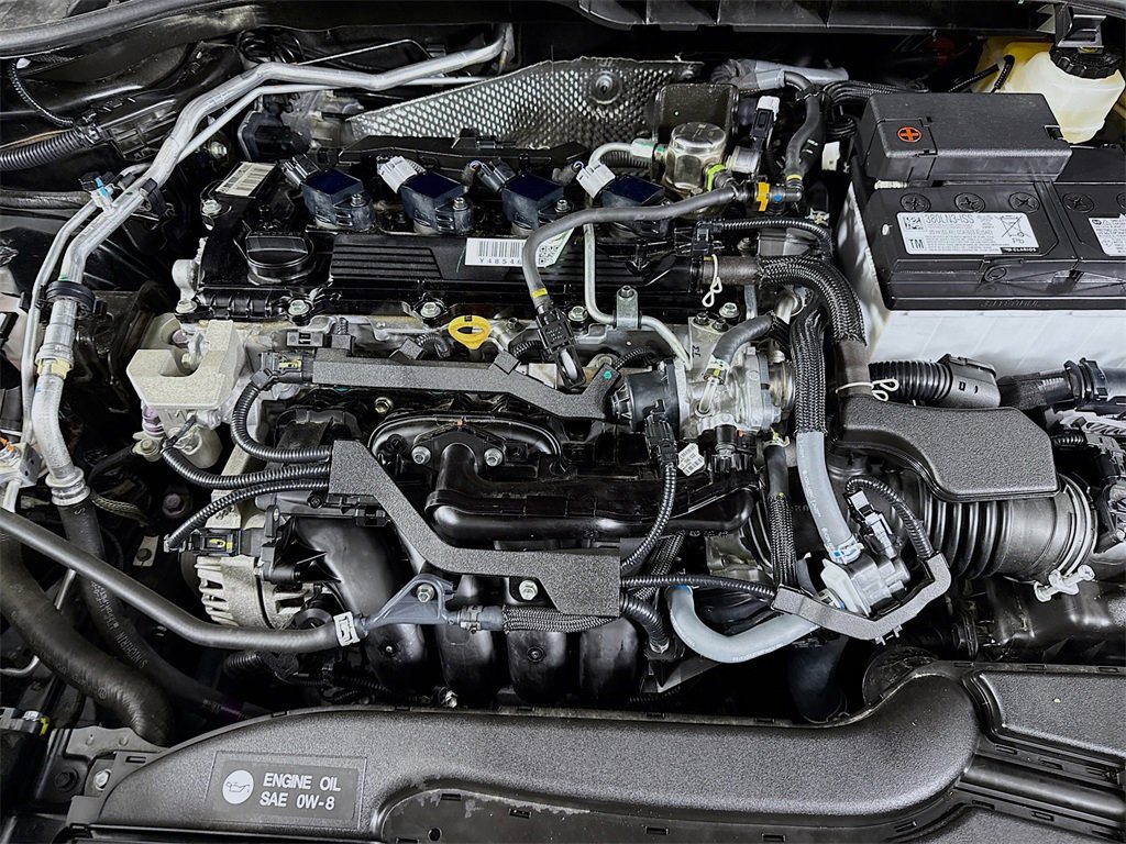 Certified 2024 Toyota Corolla Cross LE image 33