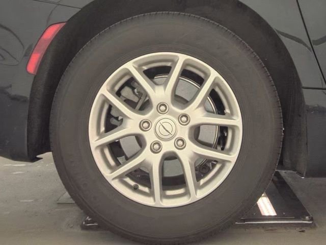 Used 2025 Chrysler Pacifica Select image 21