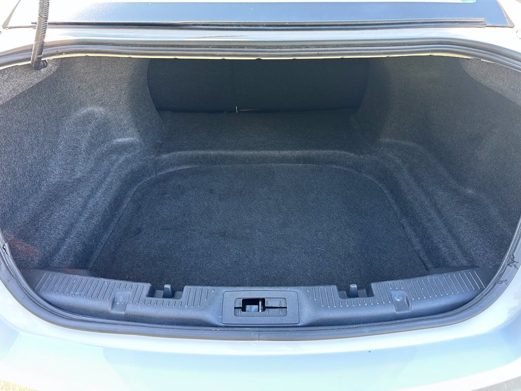 Used 2018 Ford Taurus SE FWD image 36