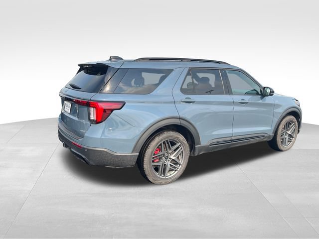 Used 2026 Ford Explorer ST-Line w/ ST-Line Street Pack AWD/4WD image 6