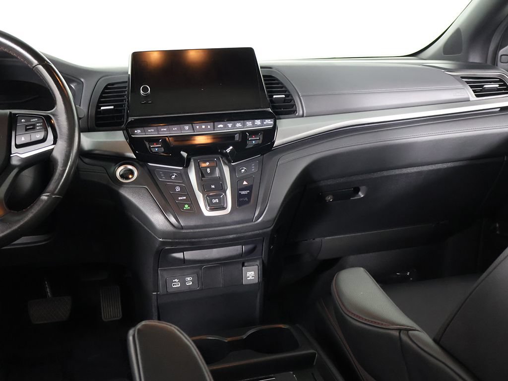 Used 2025 Honda Odyssey Sport-L image 36