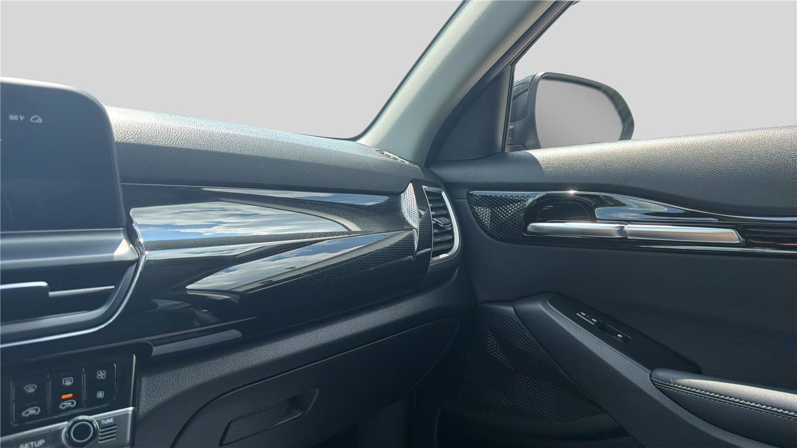 Used 2024 Kia Seltos S FWD image 10