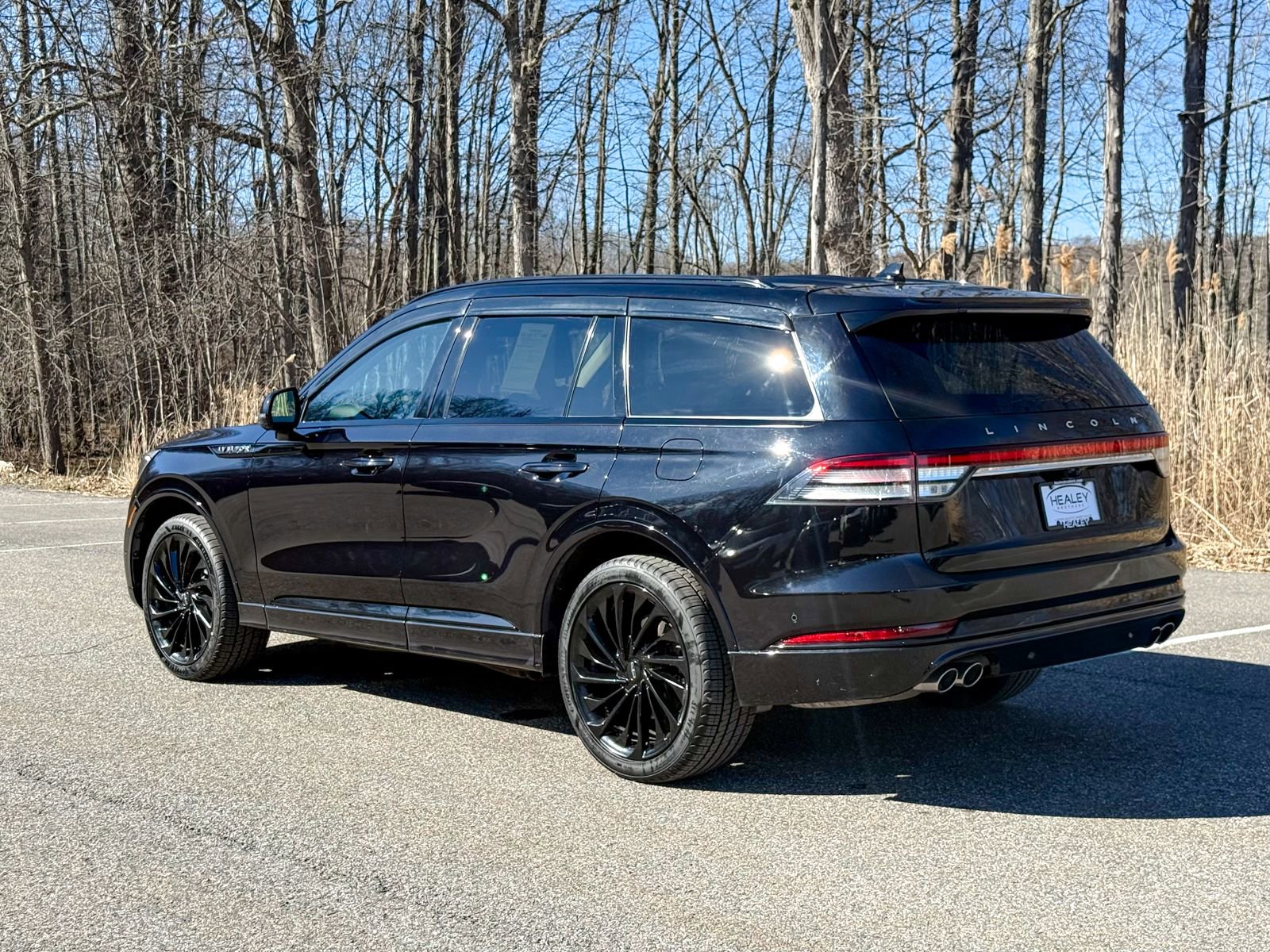 Used 2022 Lincoln Aviator Reserve w/ Equipment Group 201A image 4