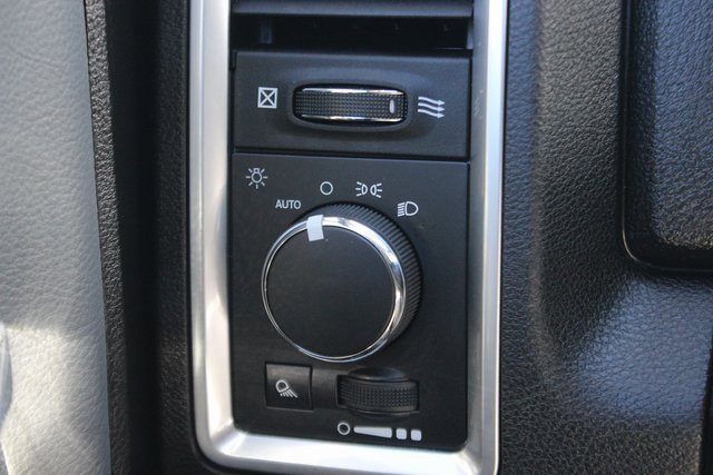 Used 2024 RAM 1500 Classic SLT image 13