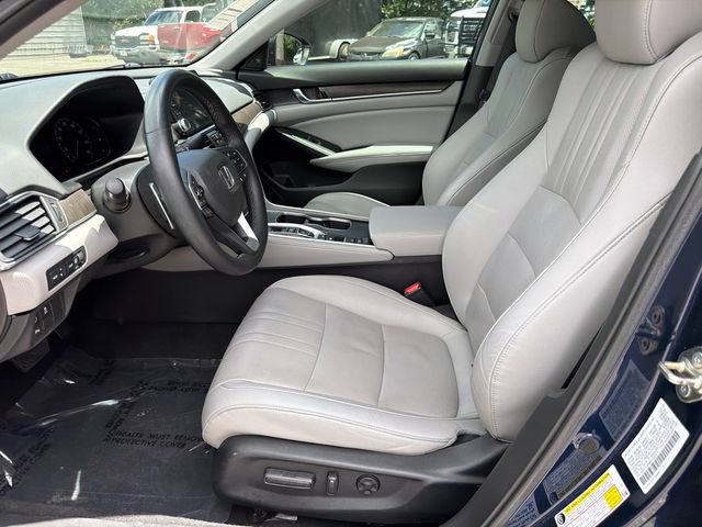 Used 2019 Honda Accord Touring image 9