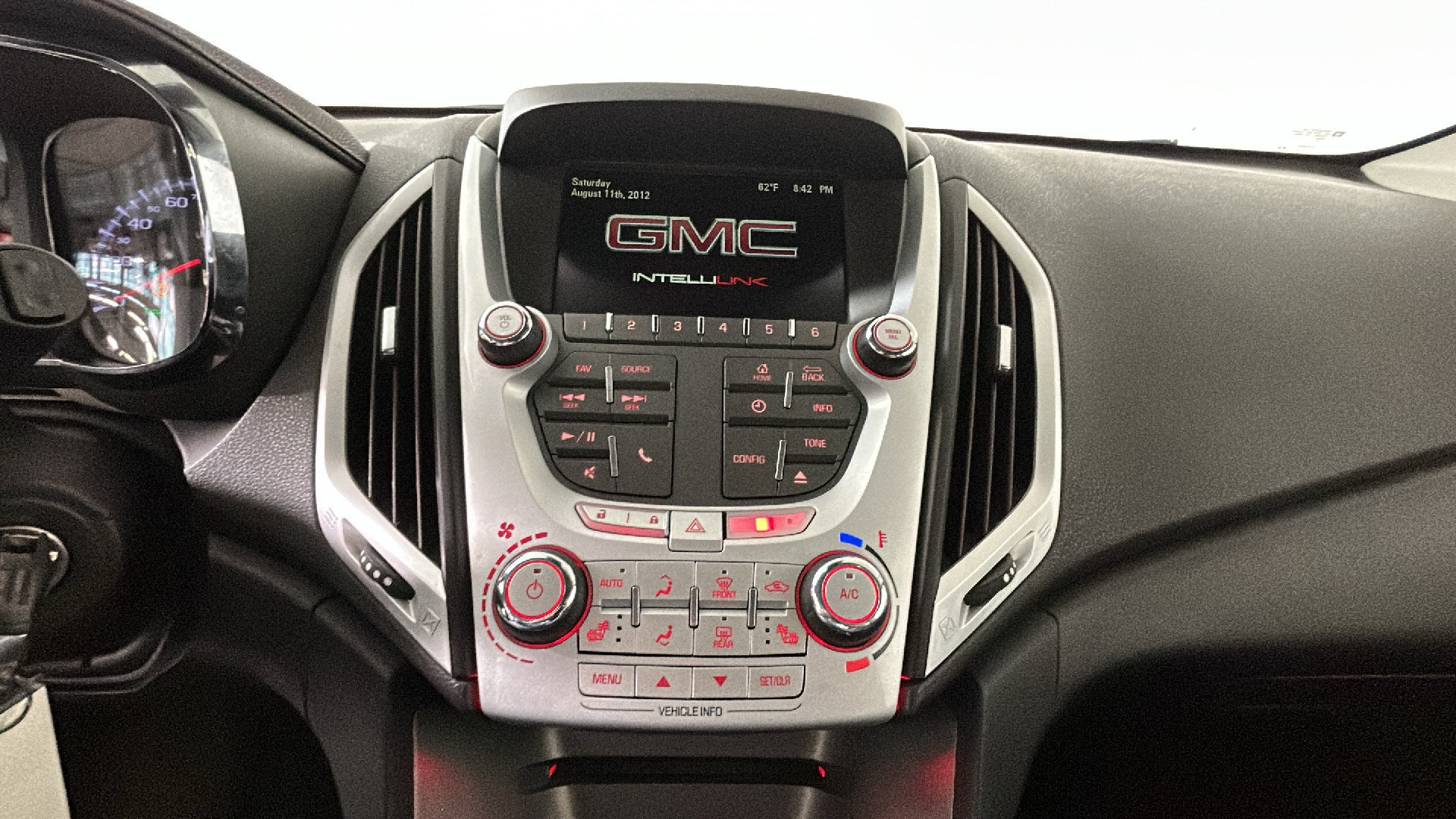 Used 2013 GMC Terrain SLT FWD image 26