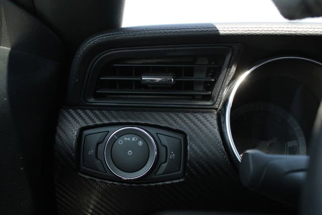 Used 2020 Ford Mustang Coupe image 8