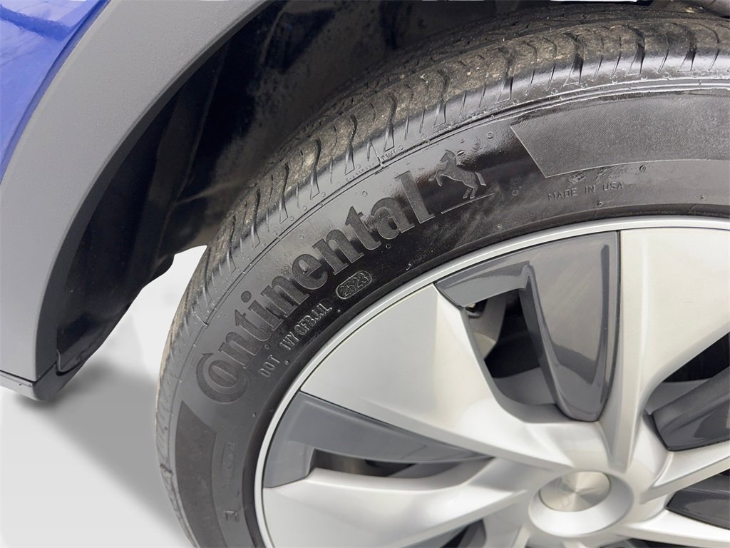 Used 2022 Tesla Model Y Long Range image 77