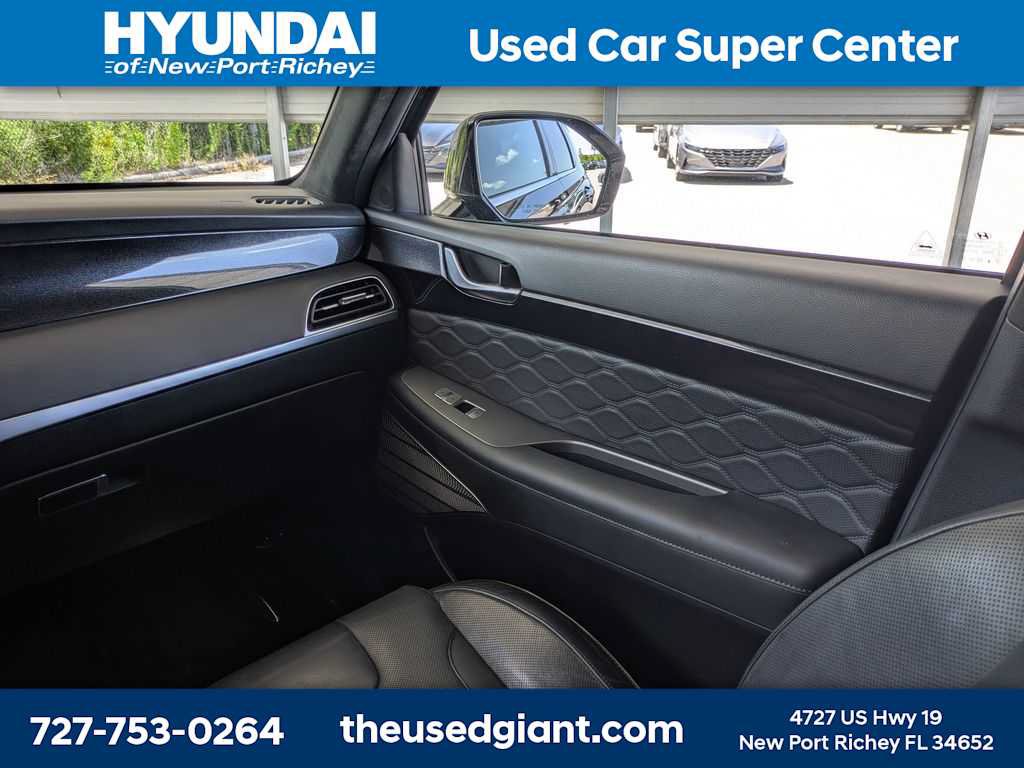 Used 2020 Hyundai Palisade Limited FWD image 23