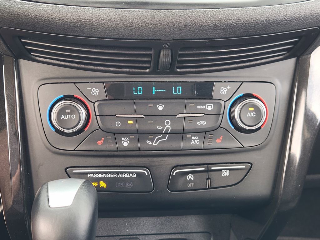 Used 2017 Ford Escape Titanium FWD image 15