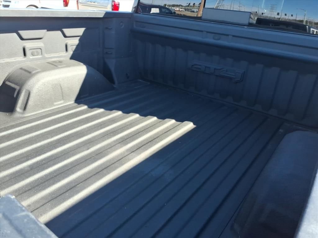 Used 2020 GMC Sierra 1500 AT4 w/ AT4 Premium Package image 16