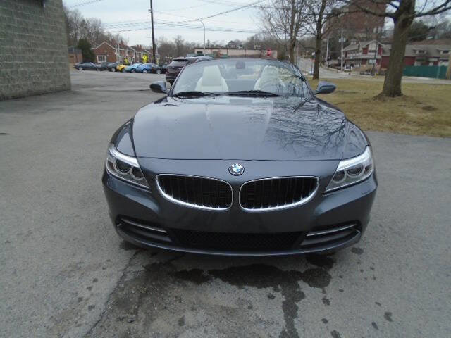 Used 2015 BMW Z4 sDrive28i image 4
