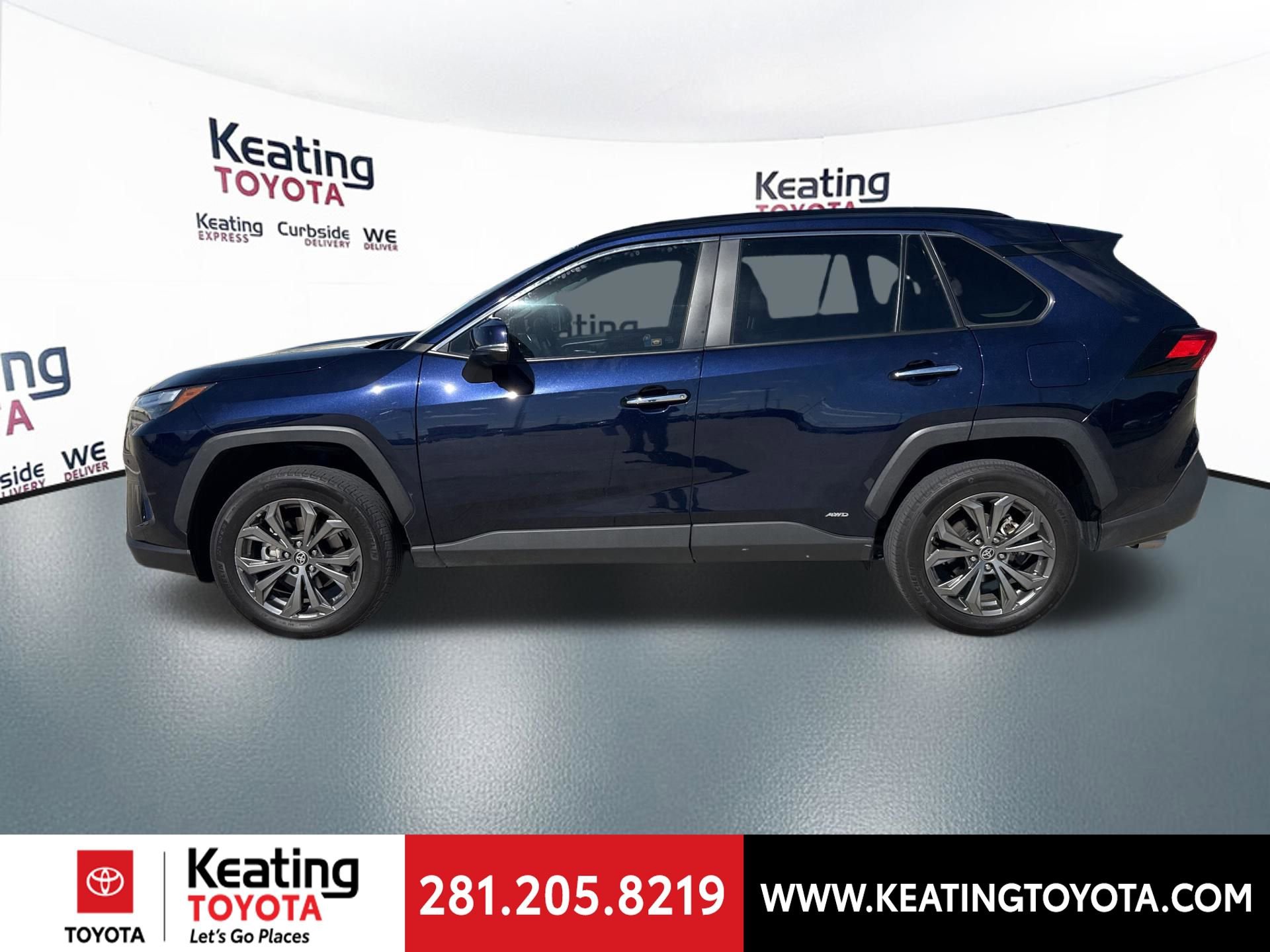 Used 2024 Toyota RAV4 Limited w/ Advanced Technology Package image 4