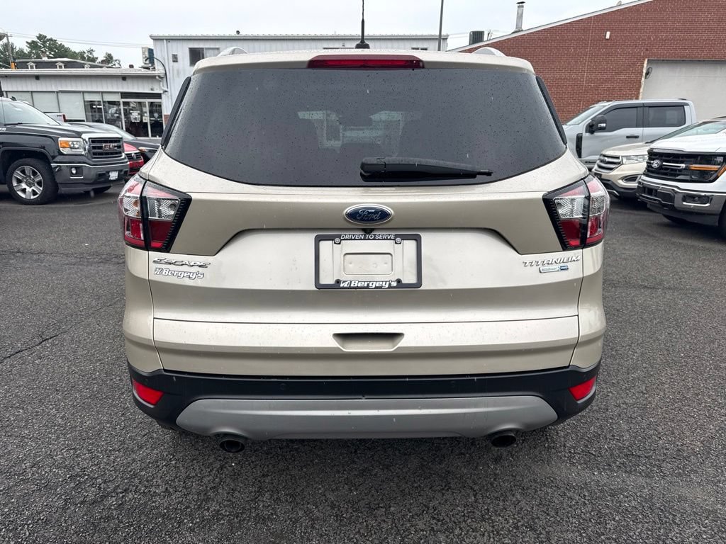 Used 2017 Ford Escape Titanium AWD/4WD image 6