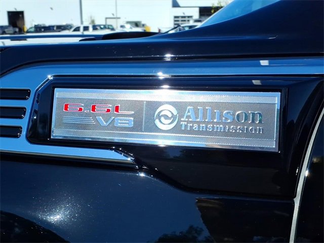 New 2026 GMC Sierra 2500 SLT w/ SLT Convenience Package image 11