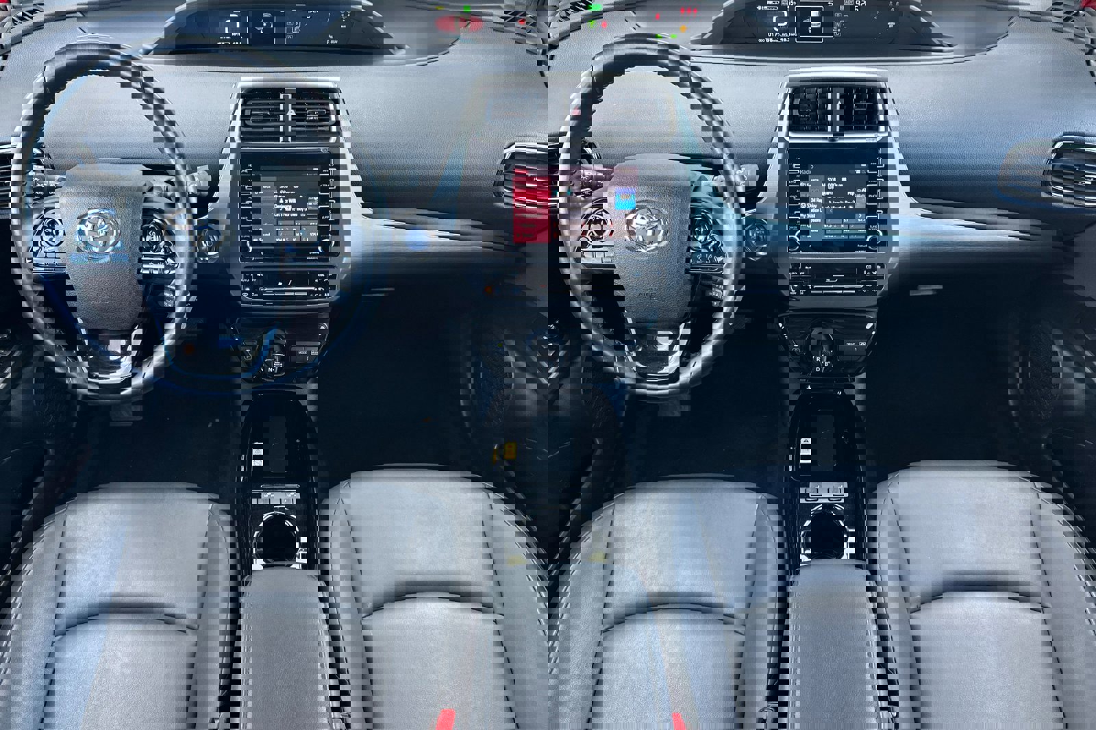 Certified 2021 Toyota Prius L Eco image 13