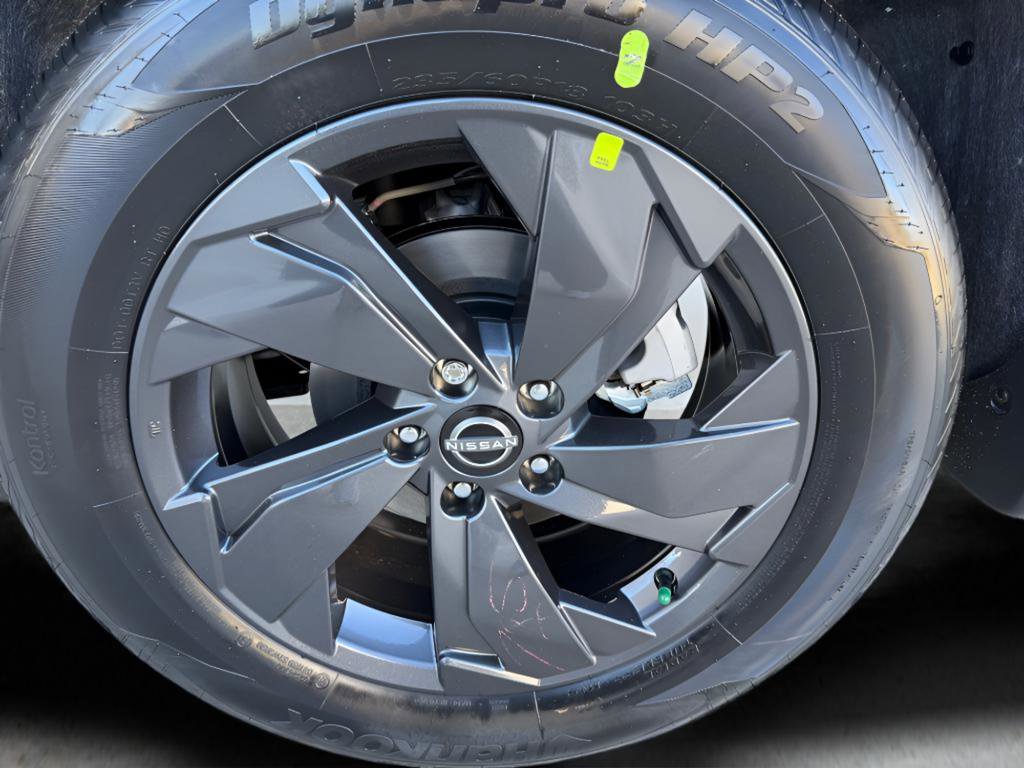 New 2026 Nissan Rogue SV image 30