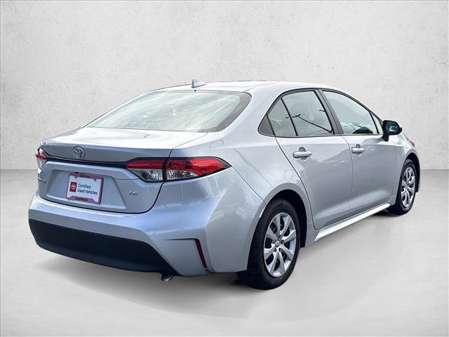 Used 2026 Toyota Corolla LE FWD image 5