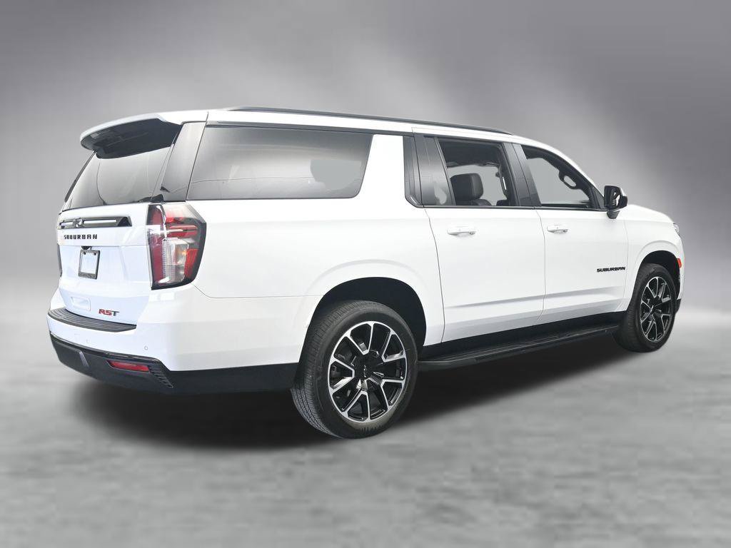 Used 2024 Chevrolet Suburban RST RWD image 7