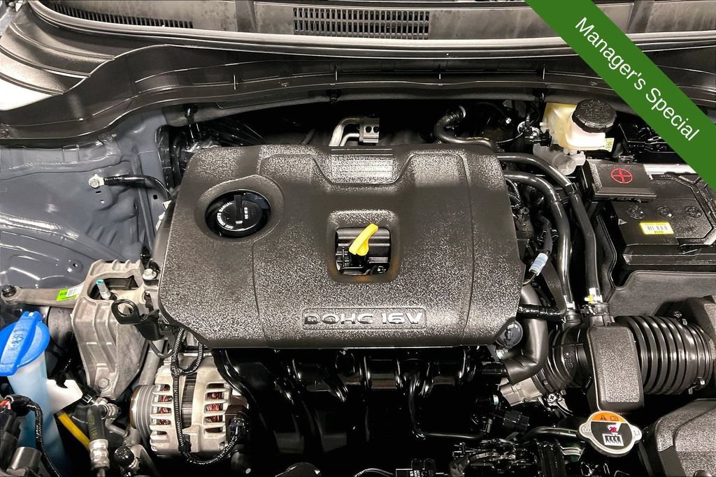 Used 2025 Kia Soul LX w/ LX Technology Package FWD image 39