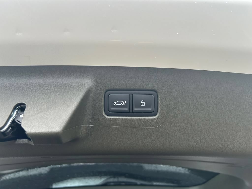 New 2025 Hyundai Santa Fe Calligraphy FWD image 15