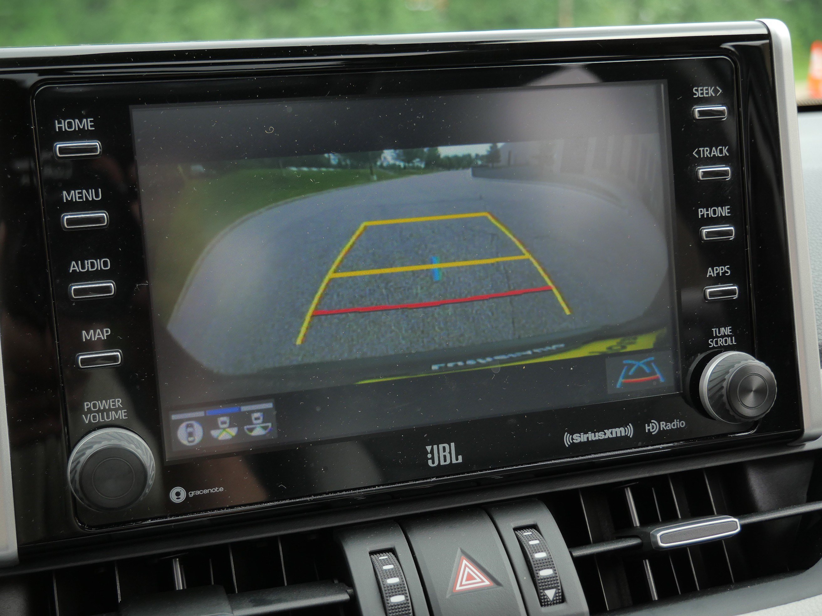 Used 2020 Toyota RAV4 Limited AWD/4WD image 31