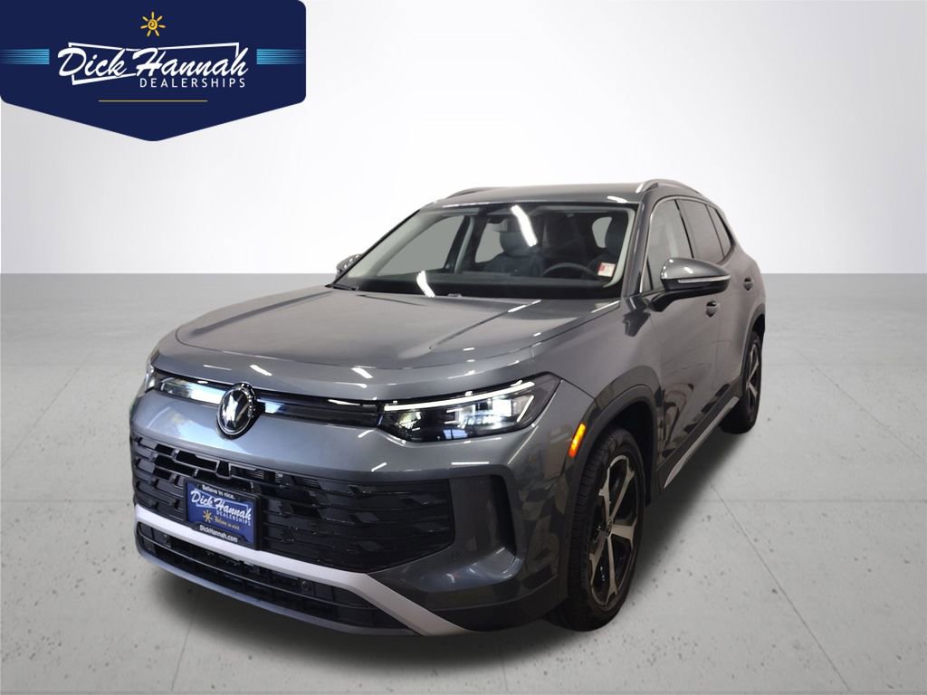 New 2025 Volkswagen Tiguan SE