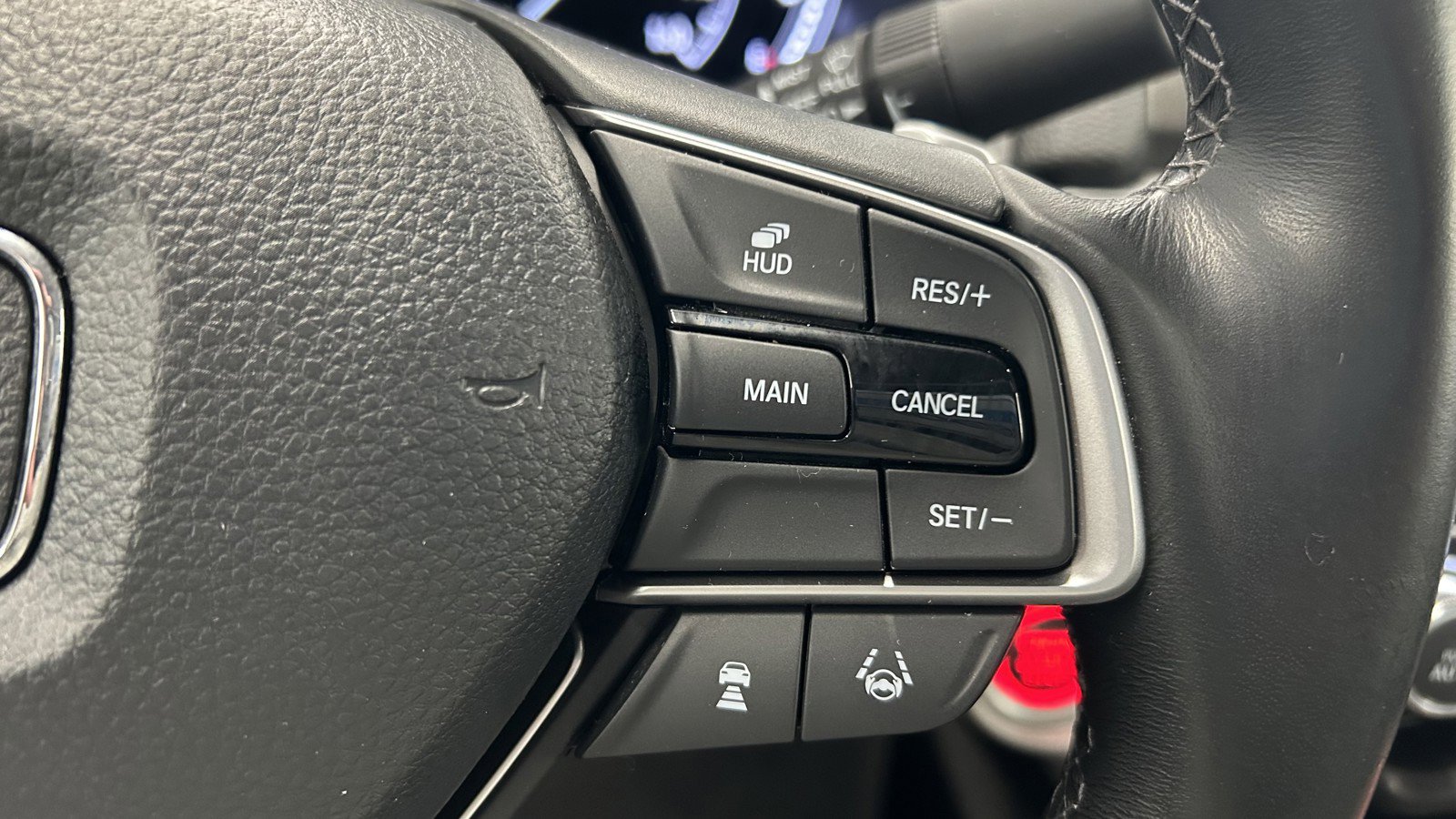 Used 2020 Honda Accord Touring image 24