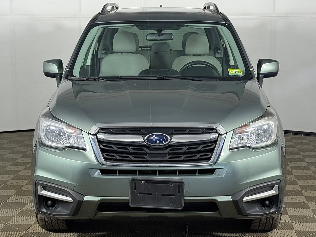 Used 2018 Subaru Forester 2.5i Premium w/ All-Weather Package AWD/4WD image 9