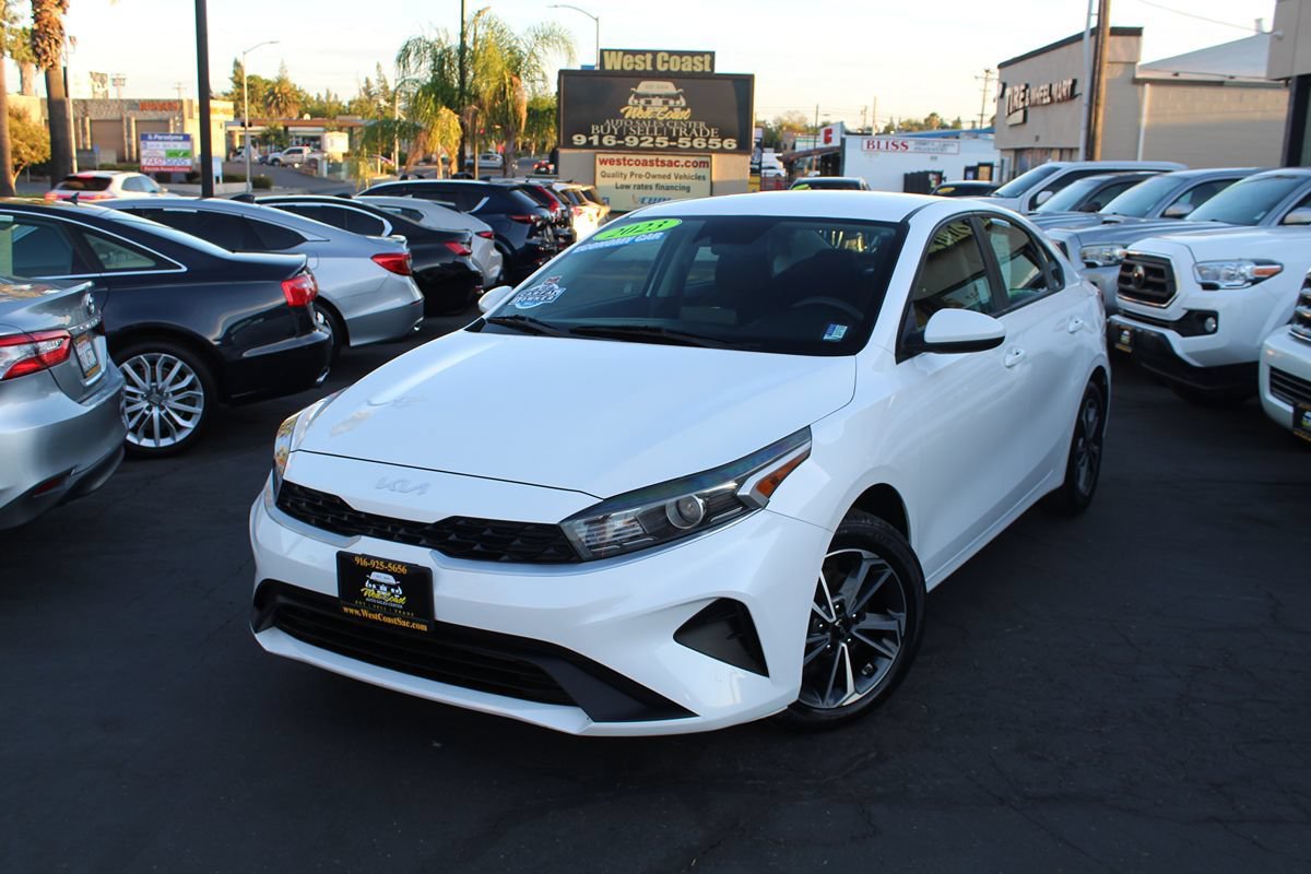 Used 2023 Kia Forte LXS FWD image 35
