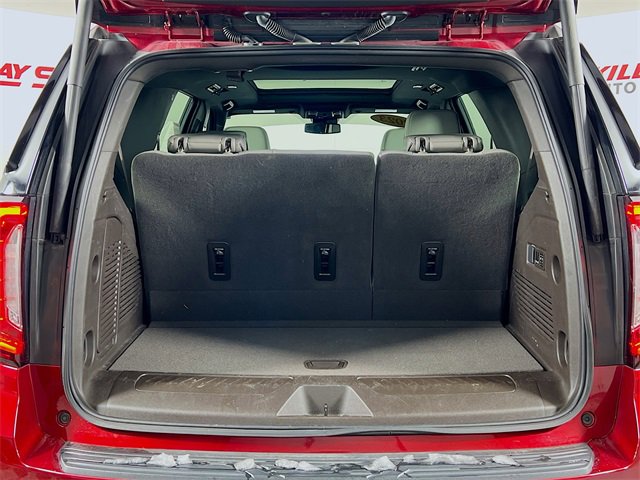 Used 2023 GMC Yukon SLT w/ SLT Luxury Package image 27