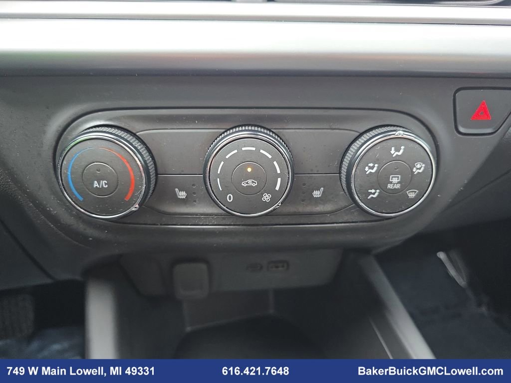 Used 2024 Chevrolet Trax LS w/ LS Convenience Package image 21