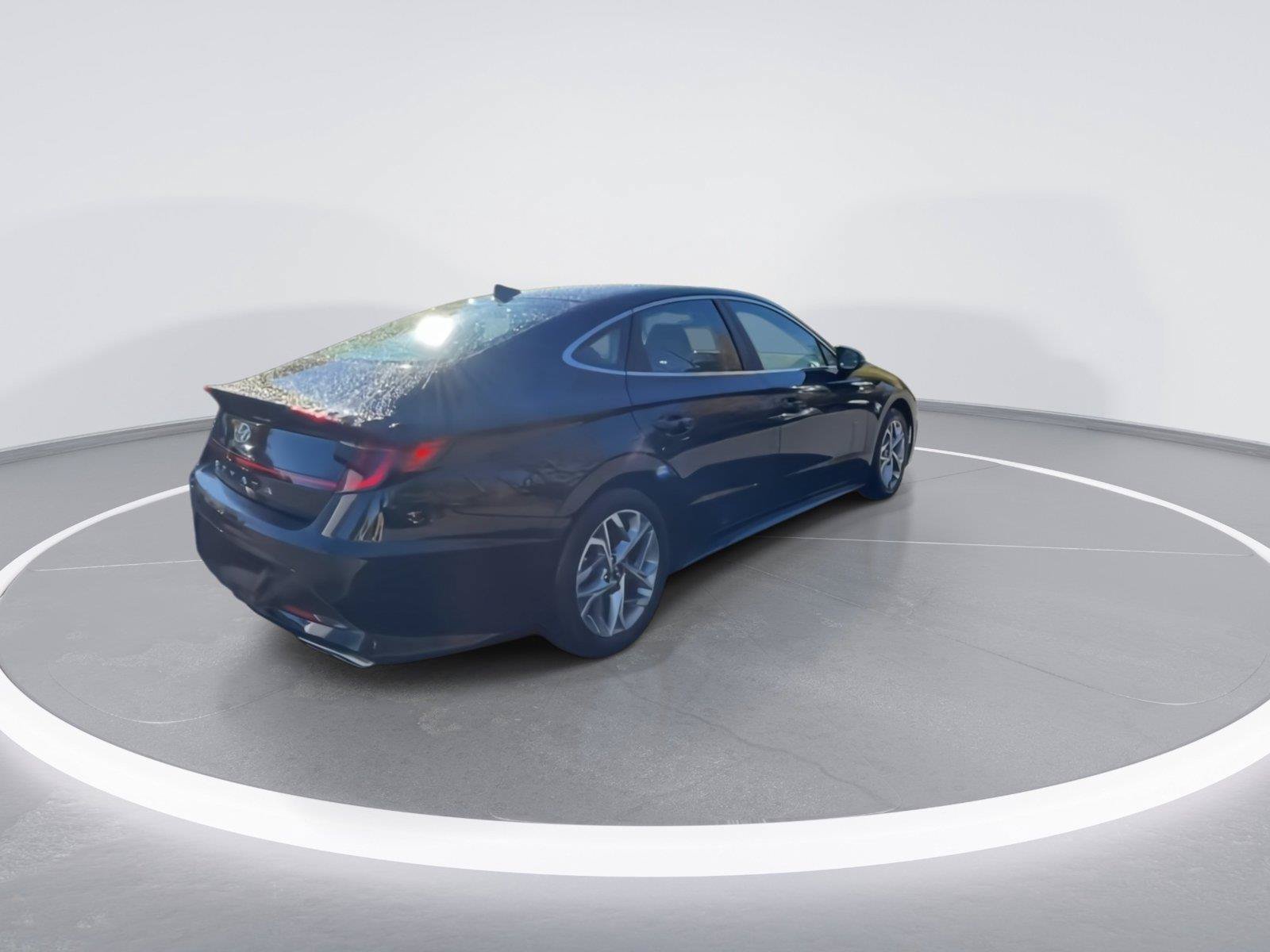 Used 2023 Hyundai Sonata SEL w/ Preferred Accessory Package FWD image 8