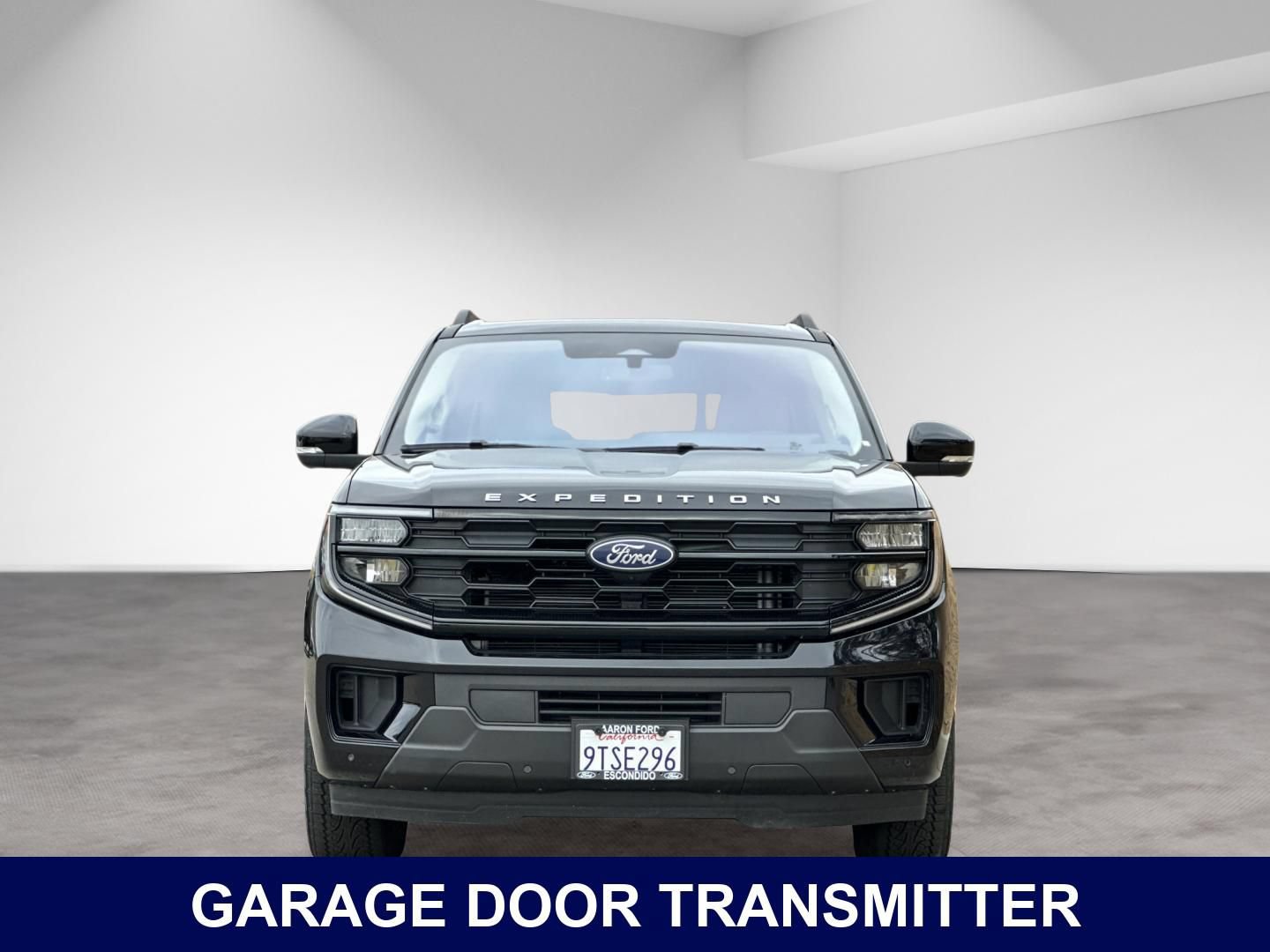 Used 2025 Ford Expedition Max Active AWD/4WD image 9