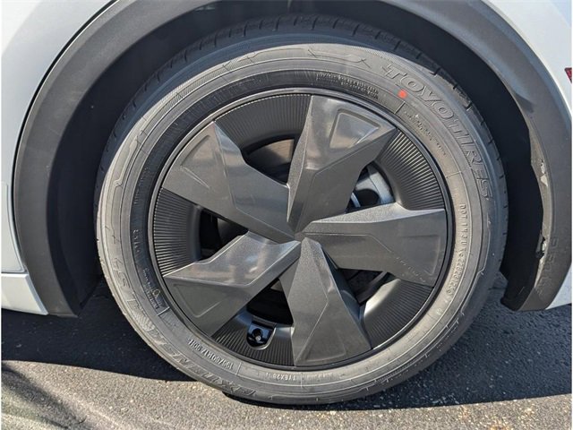 New 2026 Toyota Prius LE image 25