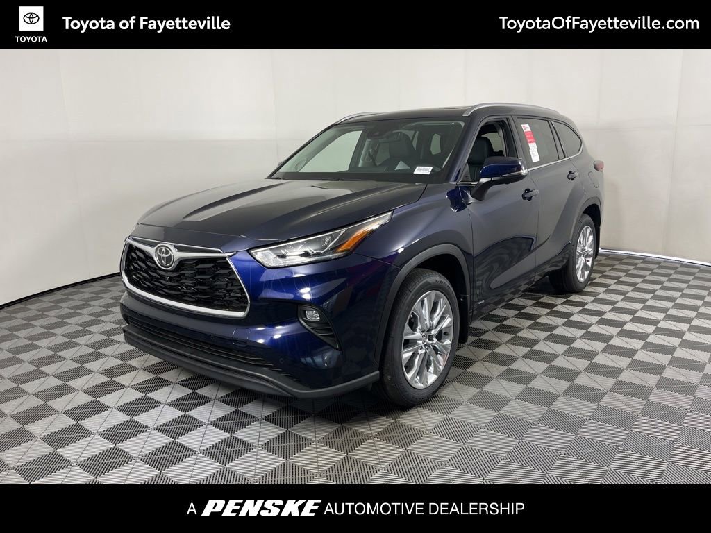 Used 2026 Toyota Highlander Limited image 1