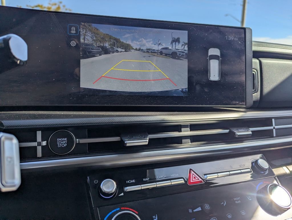 Used 2025 Hyundai Santa Fe SEL image 32