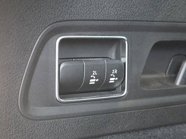 Used 2023 Mercedes-Benz GLS 450 4MATIC image 40