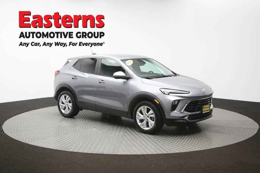Used 2024 Buick Encore GX Preferred FWD image 46