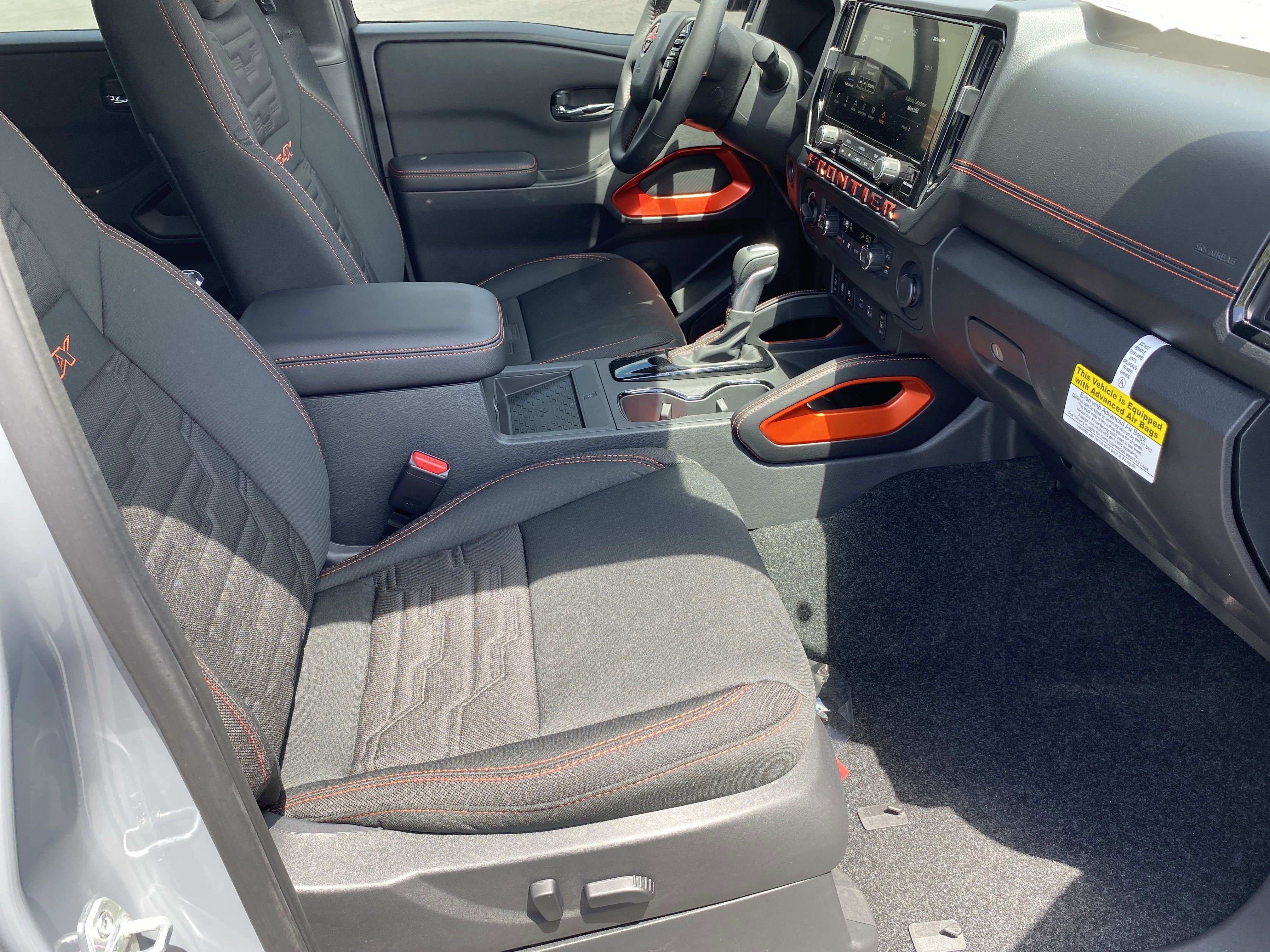 New 2025 Nissan Frontier PRO-4X image 22