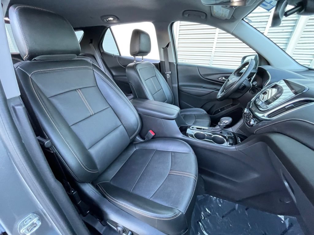 Used 2024 Chevrolet Equinox Premier AWD/4WD image 31