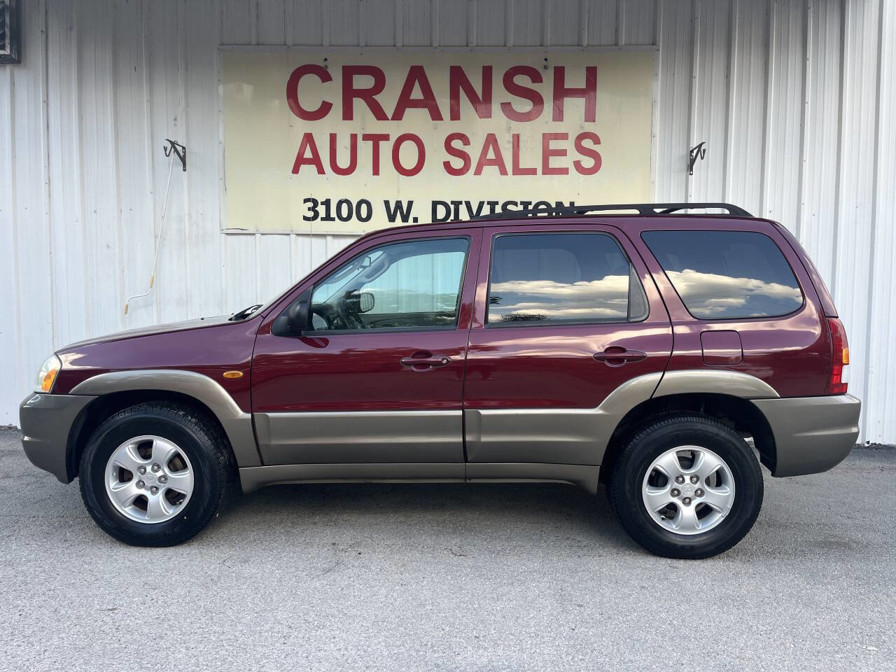 Used 2004 MAZDA Tribute ES w/ Tow Pkg image 5